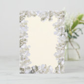 White Floral Border Blank Ecru Hochzeitspapier (Stehend Vorderseite)