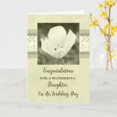 White Floral Daughter Hochzeitstag Glückwunsch Karte (Gelbe Blume)