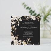 White Floral on Black Christlich Bible Wedding Einladung (Stehend Vorderseite)