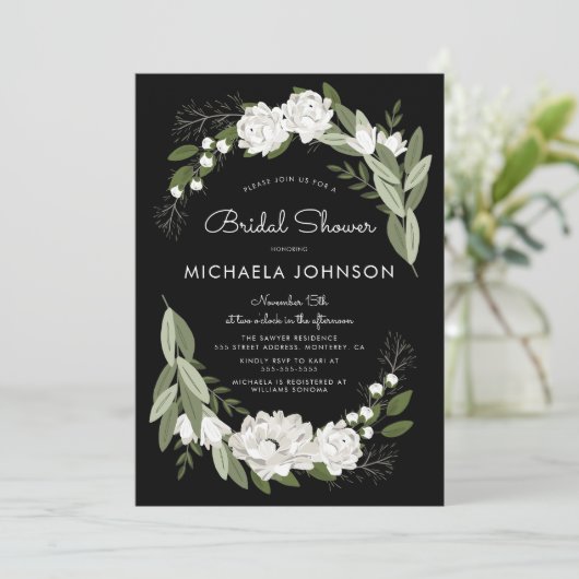 White Floral Wedding Sprigs Einladung (Stehend Vorderseite)