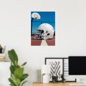 White Football Helmet on Court Line Poster (Heimbüro)