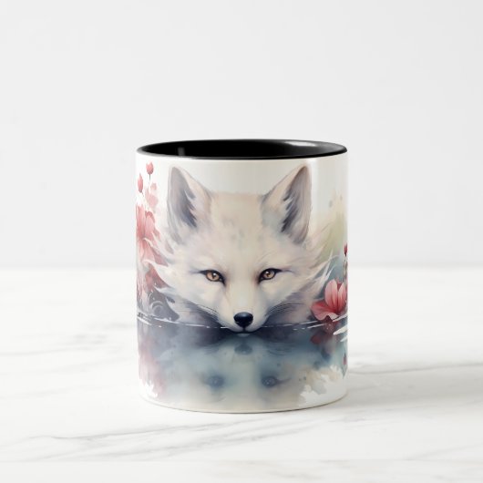 White Fox Lotus auf der Wasser-Tasse Zweifarbige Tasse (Mittel)
