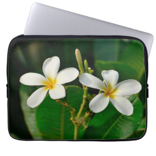 White Frangipani Canvas Print Laptopschutzhülle
