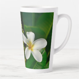 White Frangipani Milchtasse