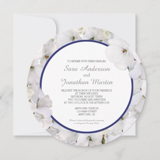White Geranium & Navy Blue Accent Round Wedding Einladung (Vorderseite)