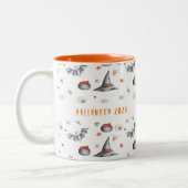 White Ghosts Bats Cauldrons Halloween Jahr Zweifarbige Tasse (Links)