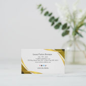 White & Gold Business Card | Elegant Modern Design Visitenkarte (Stehend Vorderseite)