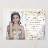 White Gold Silver Winter Florals Quinceañera Dress Save The Date (Vorne/Hinten)