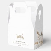 White Gold Silver Winter Florals Quinceañera Geschenkschachtel (Geöffnet)