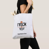White Halloween Trick oder Treat Print Tasche (Von Nahem)