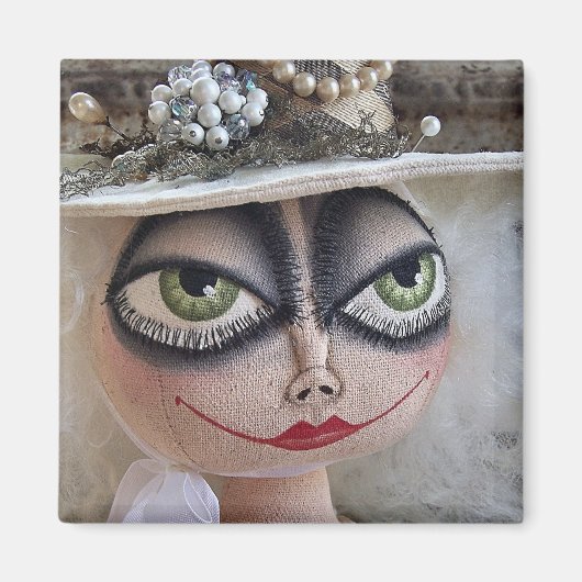 White Hexe Magnet (Vorne)