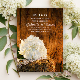 White Hydrangea Barn Wood Wedding retten das Datum Save The Date