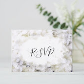 White Hydrangea Blume Wassercolor Wedding RSVP Karte (Stehend Vorderseite)