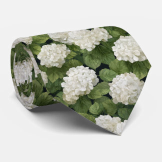 White Hydrangea Flowers with Green Leaves Pattern Krawatte