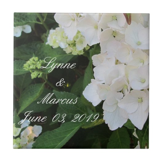 White Hydrangea Wedding Date Keepake Fliese (Vorderseite)