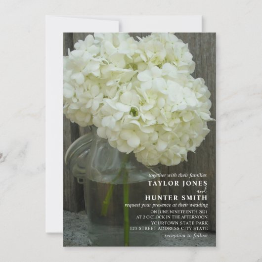 White Hydrangeas Mason Jar Wedding Einladung (Vorderseite)