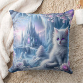 White Kitten in Fantasy Ice Kingdom Kissen (Decke)