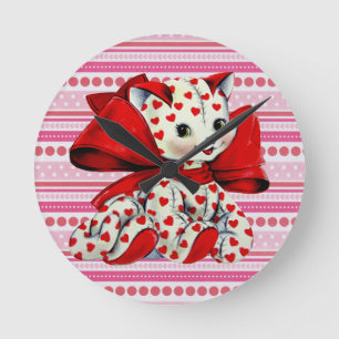 White kitty Cat With hearts Vintage Valentines Art Runde Wanduhr