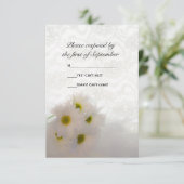 White Lace and Daisisises Wedding RSVP (Stehend Vorderseite)