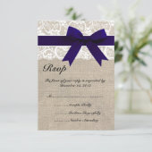 White Lace NavyRibbon and Burlap Wedding RSVP Card (Stehend Vorderseite)