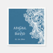 White Lace on Blue Wedding Serviette (Vorderseite)