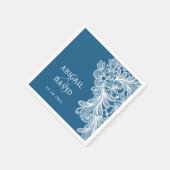 White Lace on Blue Wedding Serviette (Ecke)