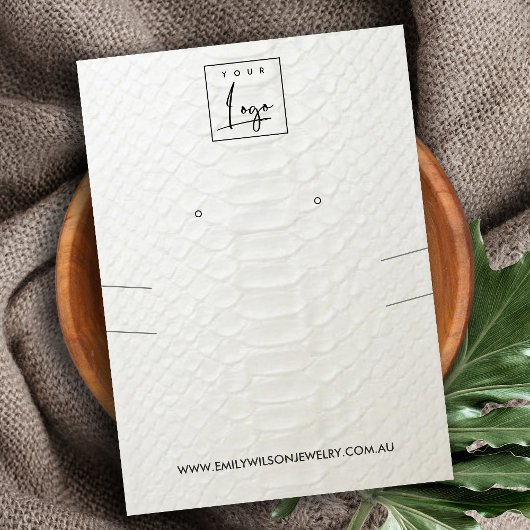 WHITE LEATHER TEXTUR NECKLACE EARRING DISPLAY VISITENKARTE