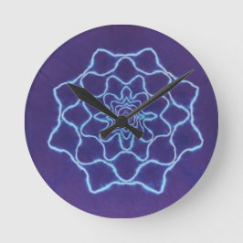 White Lila Star Gefärbte Krawatte Runde Wanduhr