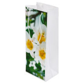 White Lilies - Lily Blume Lilium candidum Geschenktüte Für Weinflaschen (Rückseite Schrägansicht)
