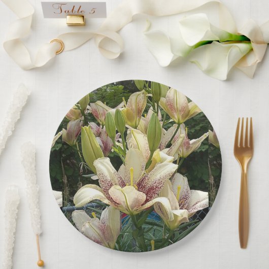 White Lilies Pappteller (Hochzeit)