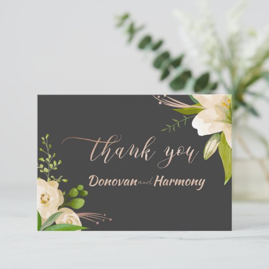 White Lilies Wedding Dankeskarte (Stehend Vorderseite)