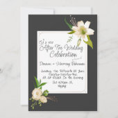 White Lilies Wedding Einladung (Vorderseite)