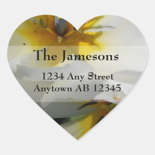 White Lilies Wedding Return Address Label Herz-Aufkleber