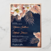 White Lily Boho Pampas Navy Blue Wedding Rose Gold Folieneinladung (Vorderseite)