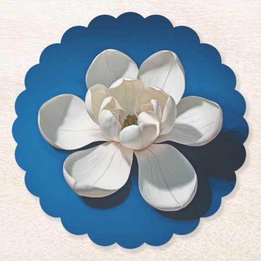 White Magnolia Blue Scalloped Round Untersetzer (Vorderseite)
