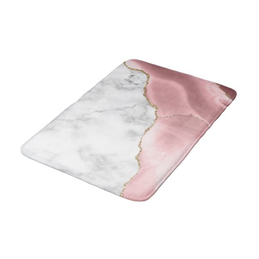 White Marble Gilded Blush Pink Agate Badematte (Schrägansicht)