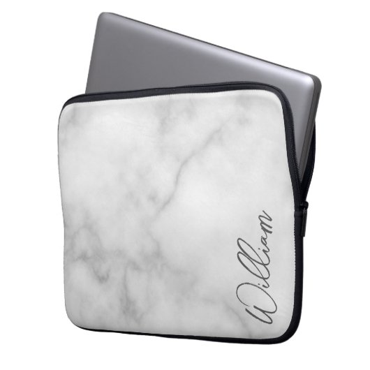 White Marble Modernes Script Personalisiert Name Laptopschutzhülle (Vorderseite Links)