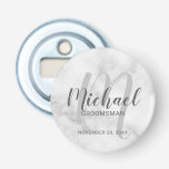 White Marble Modernes Script Personalisierte Trauz Flaschenöffner<br><div class="desc">Fügen Sie Ihrer Hochzeit eine persönliche Touch mit einem personalisierten Trauzeugen Flaschenöffner hinzu. Dieser Flaschenöffner zeigt den Namen der personalisierten Trauzeugen im Stil von grauem, modernem Script-Schriftart und Monogramm im hellgrauen, modernen Script-Schriftart-Stil als Hintergrund mit Titel und Hochzeitsdatum in grauem, modernem Sans Serif-Schriftart auf weißem Marmorboden. Auch perfekt für Trauzeuge,...</div>