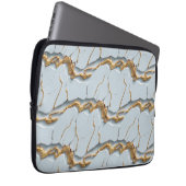 White Marble Texture with Cracked Gold Veins Laptopschutzhülle (Vorne Rechts)