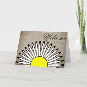 White Minimal Yellow Daisy Willkommenskarte Karte