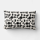 White Modern Elegant Geometric Tribal Lendenkissen (Vorderseite)