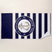 White Navy Blue Strip Beach House oder Lake House Strandtuch (Vorderseite)
