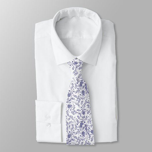 White neck tie with elegant blue floral pattern krawatte