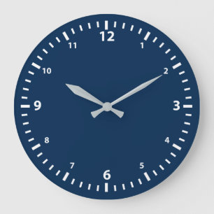 White Number Clock Face on Navy Blue Große Wanduhr