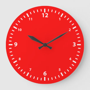 White Number Clock Face on Red Große Wanduhr