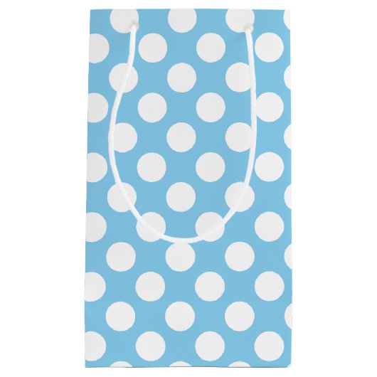 White on Baby Blue Large Size Polka Dots Kleine Geschenktüte (Vorderseite)