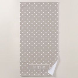 White On Beige Polka Dots Pattern With Custom Name Strandtuch