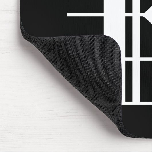 White-on-Black Alto Clef Mousepad (Ecke)