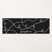White On Black Geometric Loops Pattern And Name Yogamatte (Vorderseite (Horizontal))