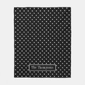 White On Black Polka Dots Pattern With Custom Name Fleecedecke (Vorderseite)